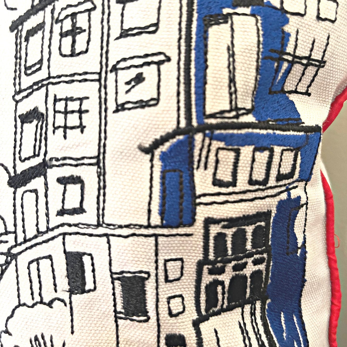 Embroidered City Artistry Collection - San Francisco Day Pillow Set