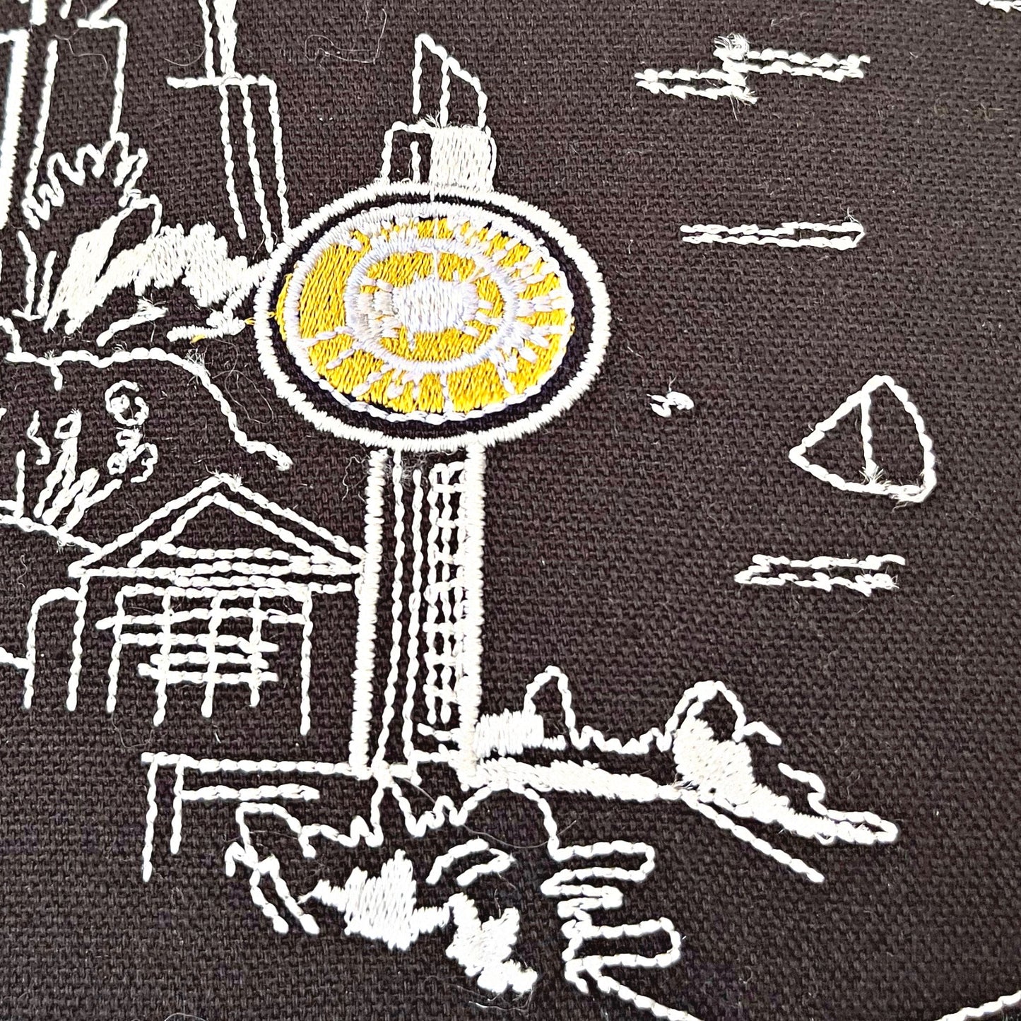 Embroidered City Artistry Collection - San Francisco Day Pillow Set