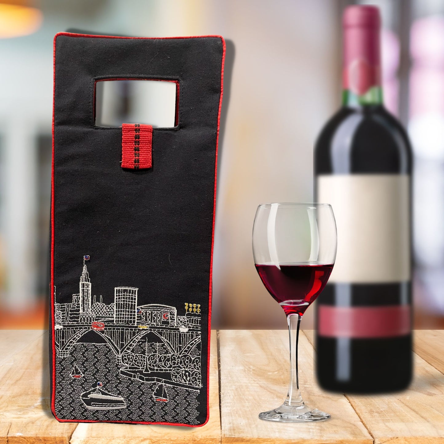 Cleveland Wine Bag