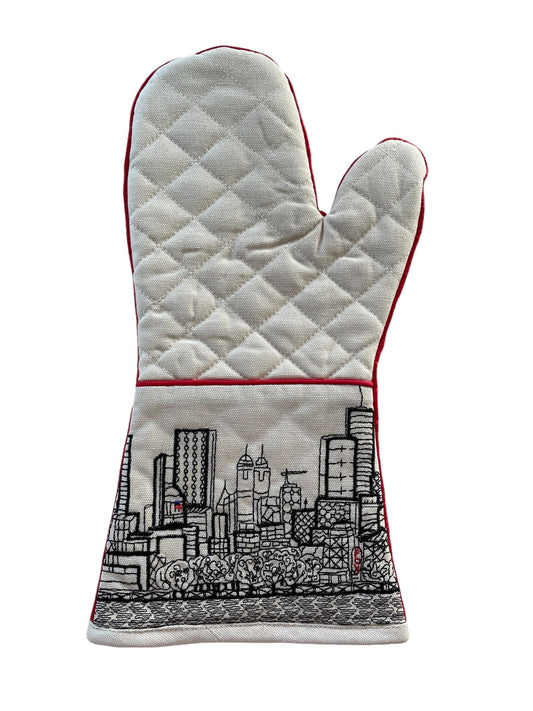 Embroidered Atlanta Skyline Oven Mitten